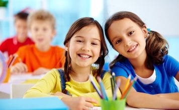 Montessori svijet: Ušuškaj me ljubavlju, nauči me da razmišljam