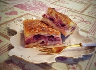 Najsočnija baklava sa višnjama
