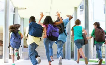 Škola uz RS počinje na vrijeme: Čas 30 minuta, maksimalno 15 đaka u učionici školska godina 2020