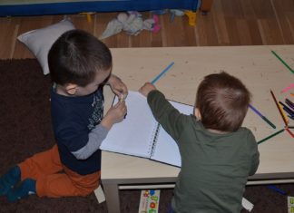 Dva brata, dva sveta, dva karaktera