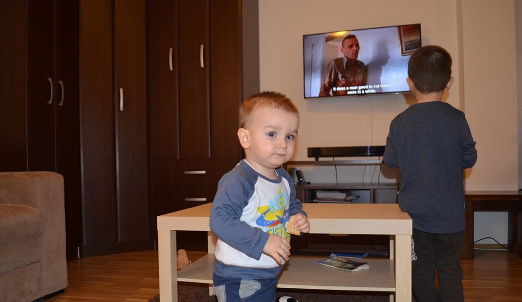 Roditeljstvo-i-Trainspotting-mamaklik