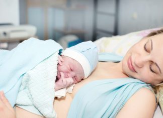 9 stvari koje beba osjeća tokom porođaja ISKUSTVA SA POROĐAJA: Pitali smo 10 žena da nam opišu svoja porođajna iskustva
