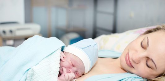 ISKUSTVA SA POROĐAJA: Pitali smo 10 žena da nam opišu svoja porođajna iskustva