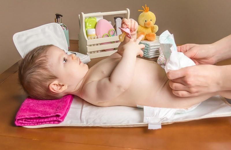 Stolica kod beba: Zavirili smo u bebinu kaku i evo šta nam govori sadržaj bebinih pelena!