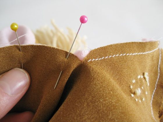 Kako napraviti konjića na štapu? Ovo je igračka koju će djeca obožavati! (FOTO)