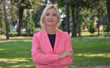 Prof. dr Ivanka Marković: U borbi protiv pedofilije bitan je Zakon ali i edukacija djece! Prof. dr Ivanka Marković: U borbi protiv pedofilije bitan je Zakon ali i edukacija djece!