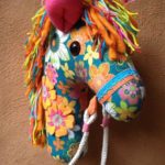 Kako napraviti konjića na štapu? Ovo je igračka koju će djeca obožavati! (FOTO)