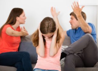 DJECA I RAZVOD: Najosjetljiviji su adolescenti