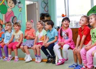 Zašto djeca više slučaju vaspitačice nego roditelje?