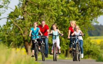 Zabavne i sportske aktivnosti za djecu u kojima cijela porodica može da uživa Sportske-aktivnosti-za-djecu-u-kojima-cijela-porodica-može-da-uživa-prijedlozi-mamaklik.jpg