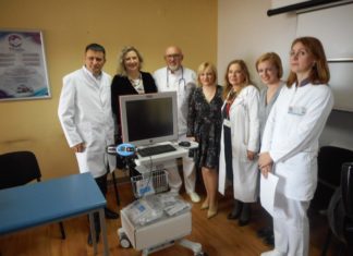 Udruženje “Mrvice” doniralo EEG aparat Klinici za dječije bolesti