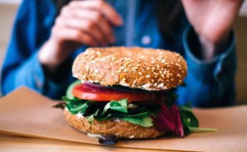 Brza hrana udvostručuje rizik od neplodnosti