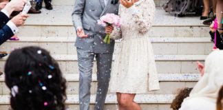 Pomozi mi da se sjetim da sam još uvijek ona žena u koju si se zaljubio