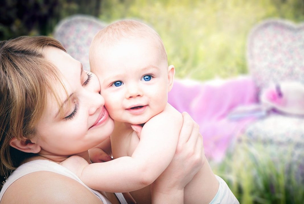 mothers-day-background-3389671_1280