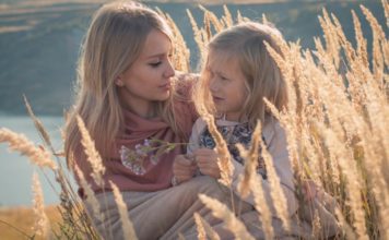 Ne “soli pamet” majkama, ako nisi majka!