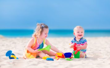 Igre u pijesku podstiču motoriku