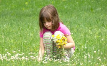 Krpelj na djetetu može proći neopaženo ali se simptomi lajamske bolesti ne smiju ignorisati