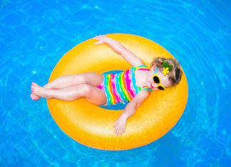 Kuda na ljetovanje? Mali vodič za odmor s djecom