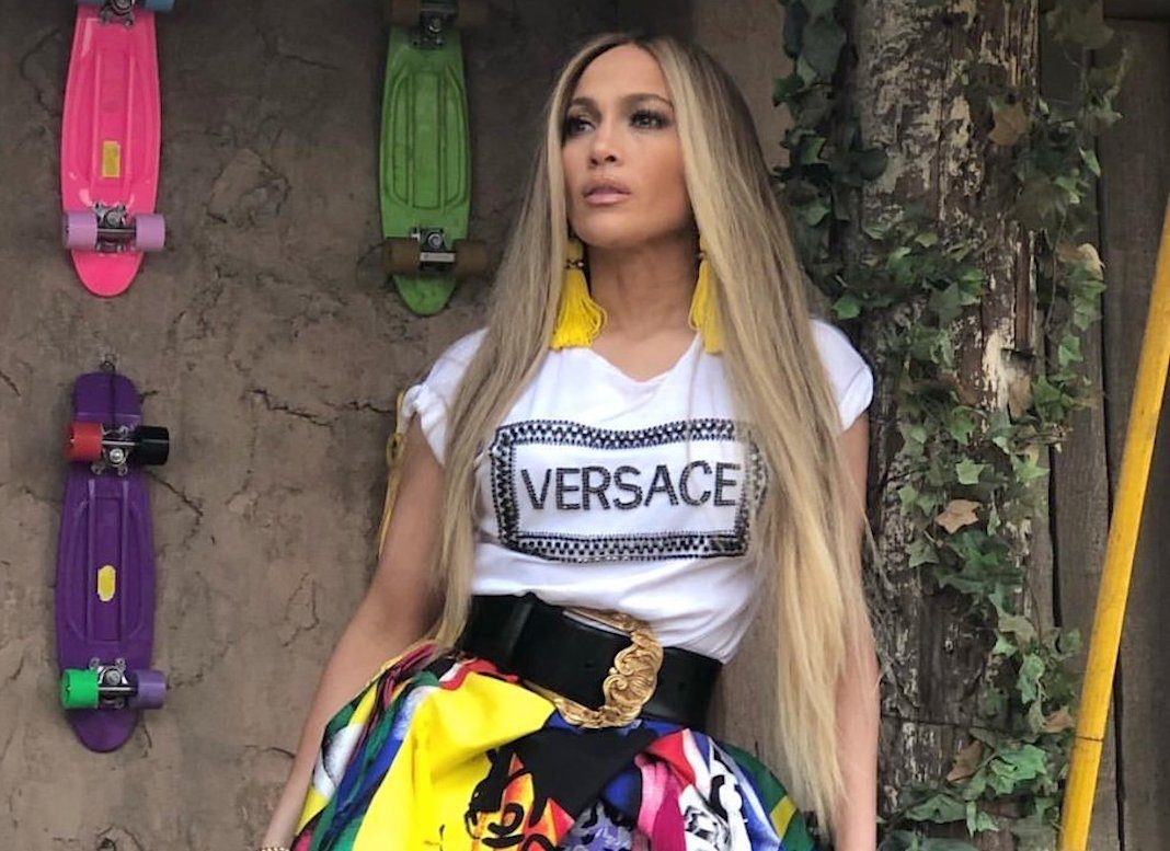 versace suknja cover