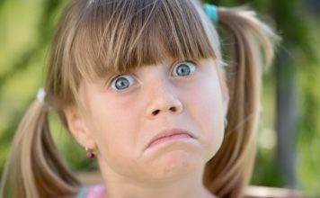 Kad se dijete inati, pomaže ovih 7 efikasnih strategija borbe protiv njega