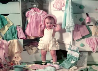 Kada dijete može SAMOSTALNO da se OBUČE? VODIČ od 1. godine do polaska u školu Kada dijete može SAMOSTALNO da se OBUČE? VODIČ od 1. godine do polaska u školu mamaklik