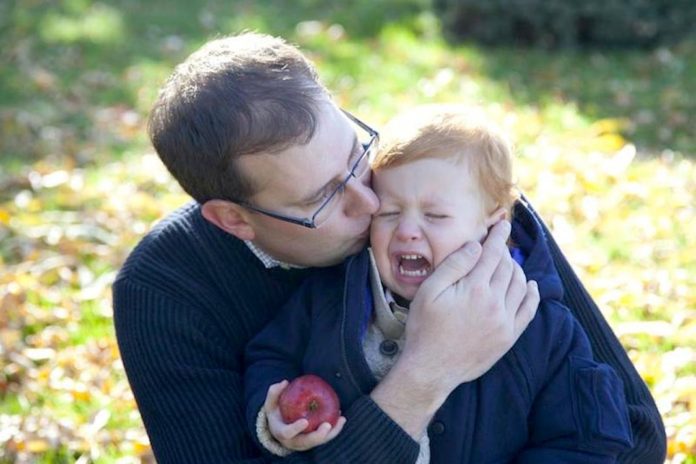 tantrum-dijete Tantrumi-kod-djece-kako-smiriti-ispade-bijesa-mamaklik.jpg