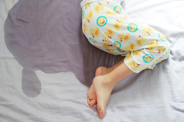 Noćno mokrenje kod djece: Kako pomoći djetetu ako piški u krevet mamaklik.com