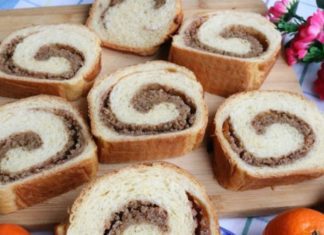 Mirisna štrudla sa džemom i orasima