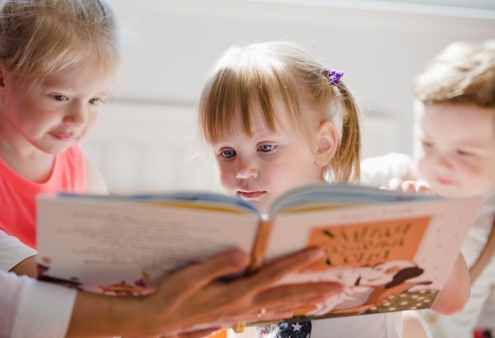 bajke knjige za djecu zasto je dobro citati mamaklik