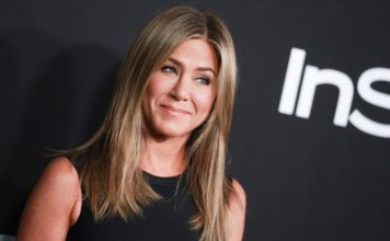 6-razloga-zašto-Jennifer-Aniston-s-50-godina-izgleda-mlađe-1.jpg