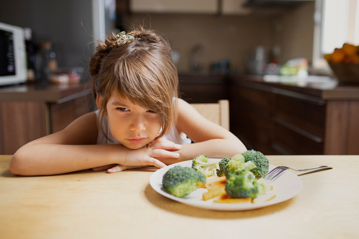 Dijete-neće-da-jede-5-psiholoških-savjeta-za-roditelje-sa-izbirljivom-djecom-mama-klik.jpg