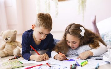 Crtanje za djecu je više od crteža: “GLEDAJ I CRTAJ” online zabava za kreativne mališane Crtanje-za-djecu-je-više-od-crteža-GLEDAJ-I-CRTAJ-online-školica-za-kreativne-mališane-mamaklik.com-primjeri-video.jpg