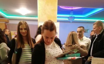 Održan “Panel za trudnice” u Doboju Održan-Panel-za-trudnice-u-Doboju-mamaklik-3.jpg