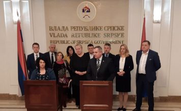 ZATVARAJU SE SVE ŠKOLE u Srpskoj na period od 21 dan (VIDEO) Zatvaraju se sve škole u RS zbog korona virusa mamaklik.jpg