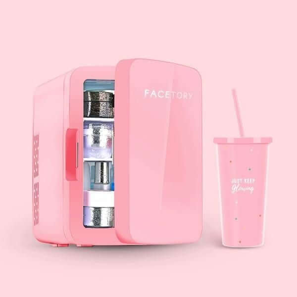 Zavirite u MAKEUP FRIŽIDER: Minijaturno čudo koje čuva kozmetiku