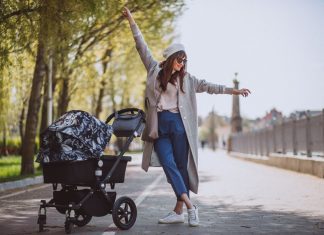 DEČIJA KOLICA KAO STATUSNI SIMBOL mamaklik-decija-kolica-kao-statusni-simbol-iskreni-saveti-kako-odabrati-najbolja-kolica-za-bebu-2.jpg