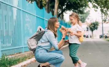 Prvi dan škole: Mamin vodič za preživljavanje Prvi dan škole: Mamin vodič za preživljavanje