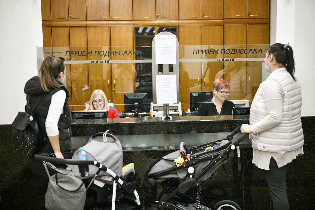 Važna vijest za sve porodilje: Grad Banja Luka nagrađuje sa 500 do 2.000 KM