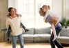 Uloga oca u razvoju djeteta: Zašto je tata bitan i je li važan koliko i mama? Uloga-oca-u-zivotu-djeteta-da-li-je-tata-vazan-koliko-i-mama-mamaklik.jpg